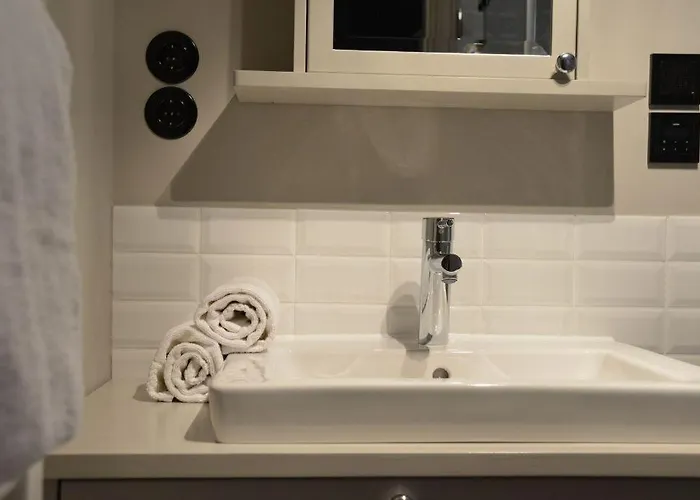 Maybach Whg 5 Metropol Appartement *